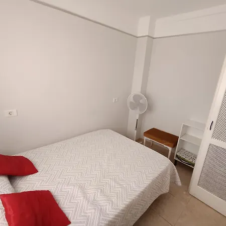 Granada Park بلايا ذي لاس أميريكاس